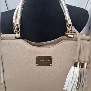 NWOT Bebe Natalie Tan Satchel  Size 13"×11"×5"